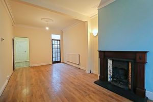 Living Room- click for photo gallery